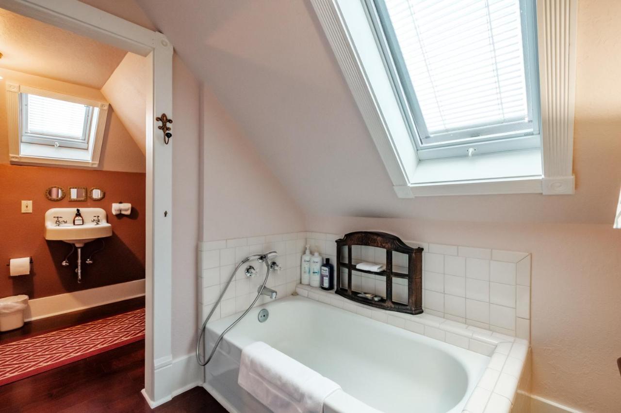 Mamere'S Guest House Monmouth Luaran gambar